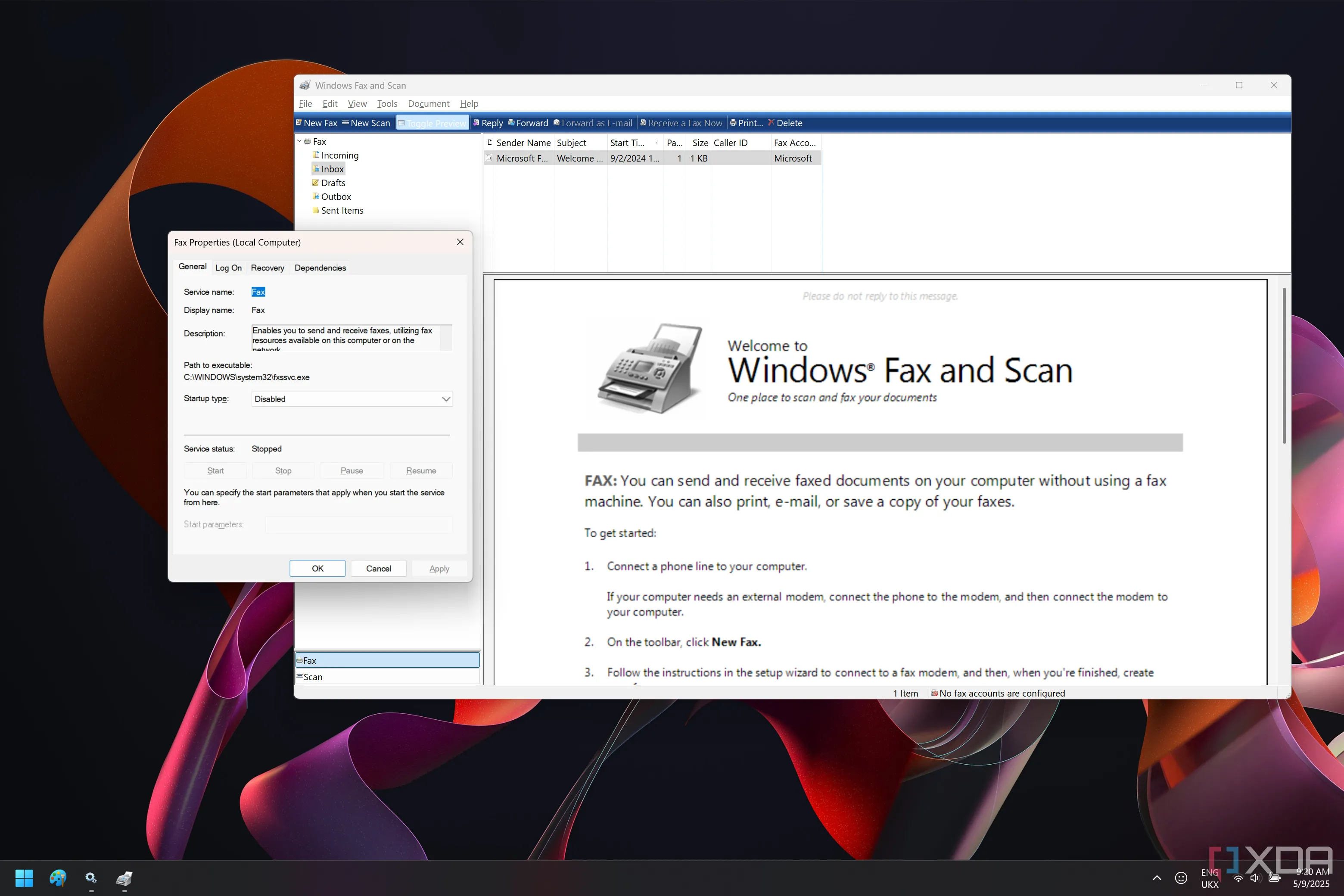 Ảnh chụp màn hình Windows 11 hiển thị dịch vụ Fax bị vô hiệu hóa cùng với ứng dụng Fax và Quét của Windows