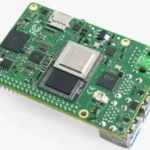 Bo mạch máy tính đơn Muse Pi Pro hiển thị các cổng kết nối và linh kiện chính