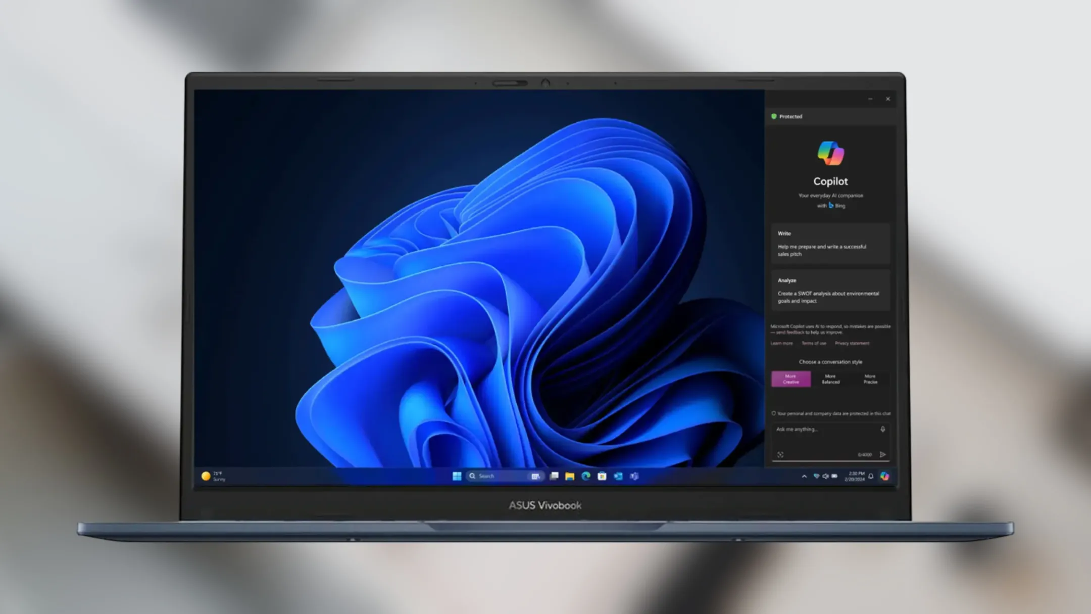Cận cảnh thiết kế mỏng và cổng kết nối của Asus Vivobook 14