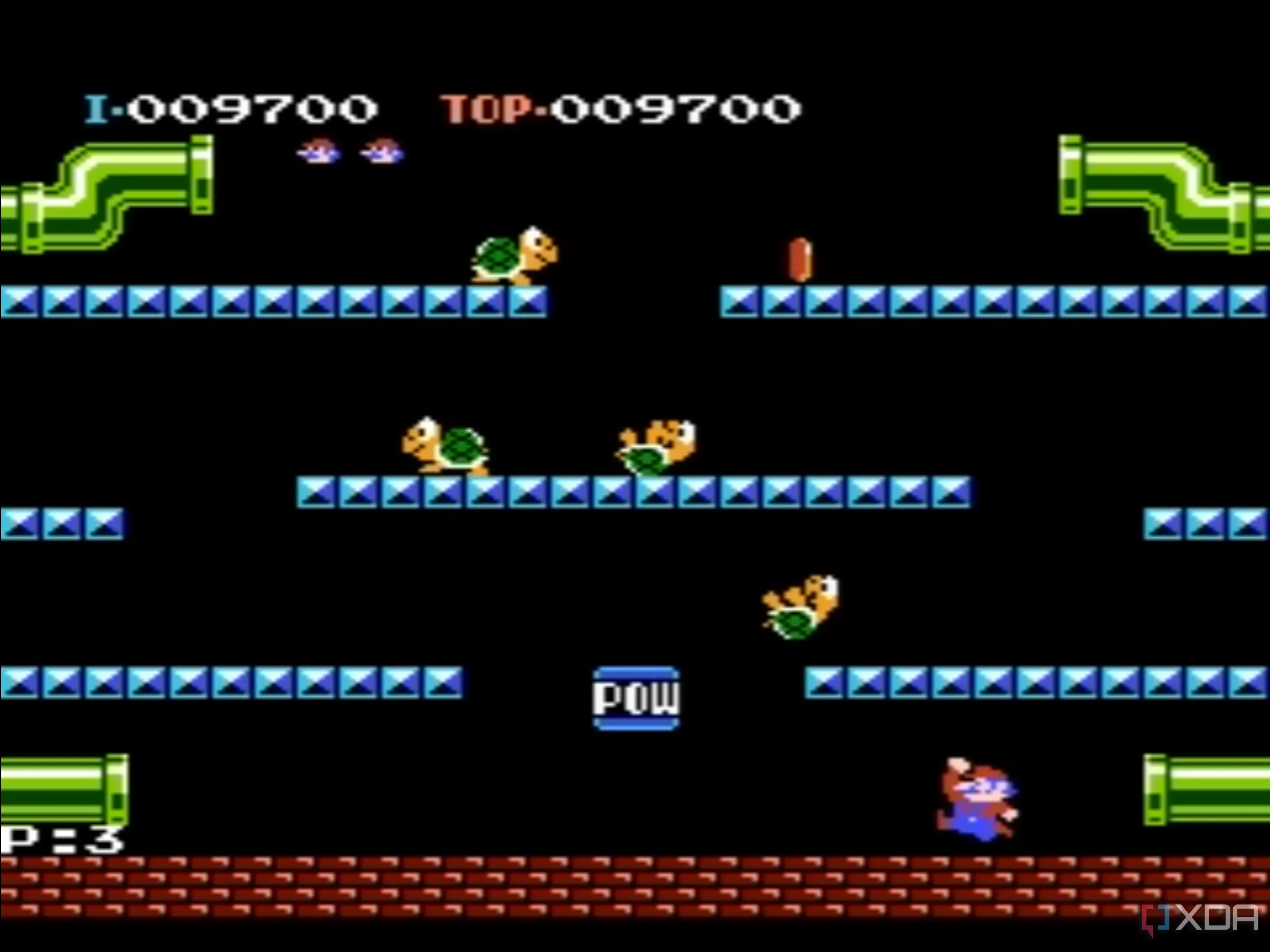 Cảnh chơi Mario Bros. (Classic Series) trên NES, phiên bản cải tiến độc quyền châu Âu