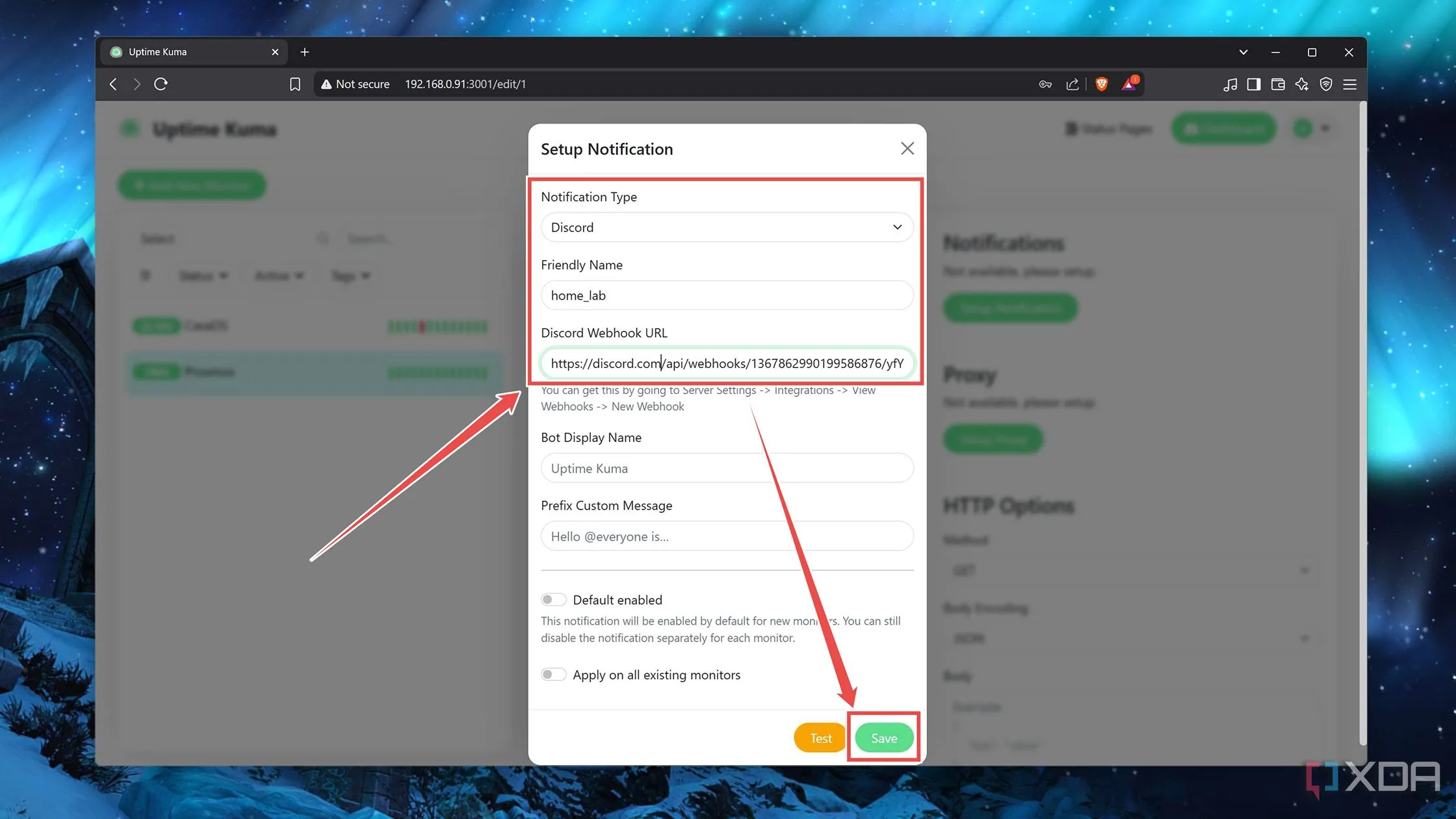 Cấu hình loại thông báo, tên thân thiện và dán Webhook URL vào Uptime Kuma