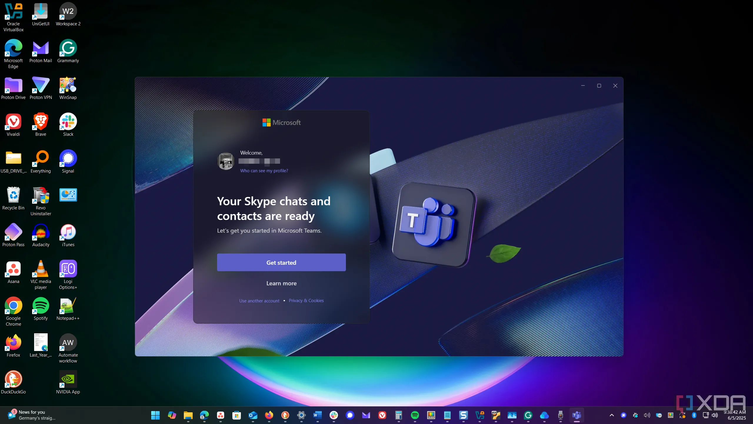 Giao diện Microsoft Teams đang hoạt động trên hệ điều hành Windows 11, hiển thị cuộc họp và giao diện cộng tác.