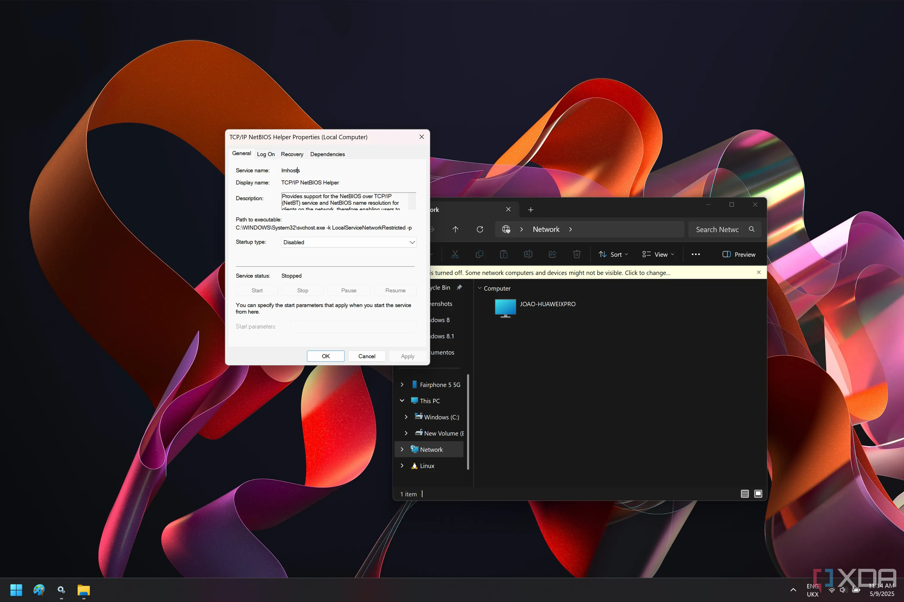 Giao diện Windows 11 hiển thị dịch vụ Trợ giúp TCP/IP NetBIOS bị tắt và trang Mạng trong File Explorer