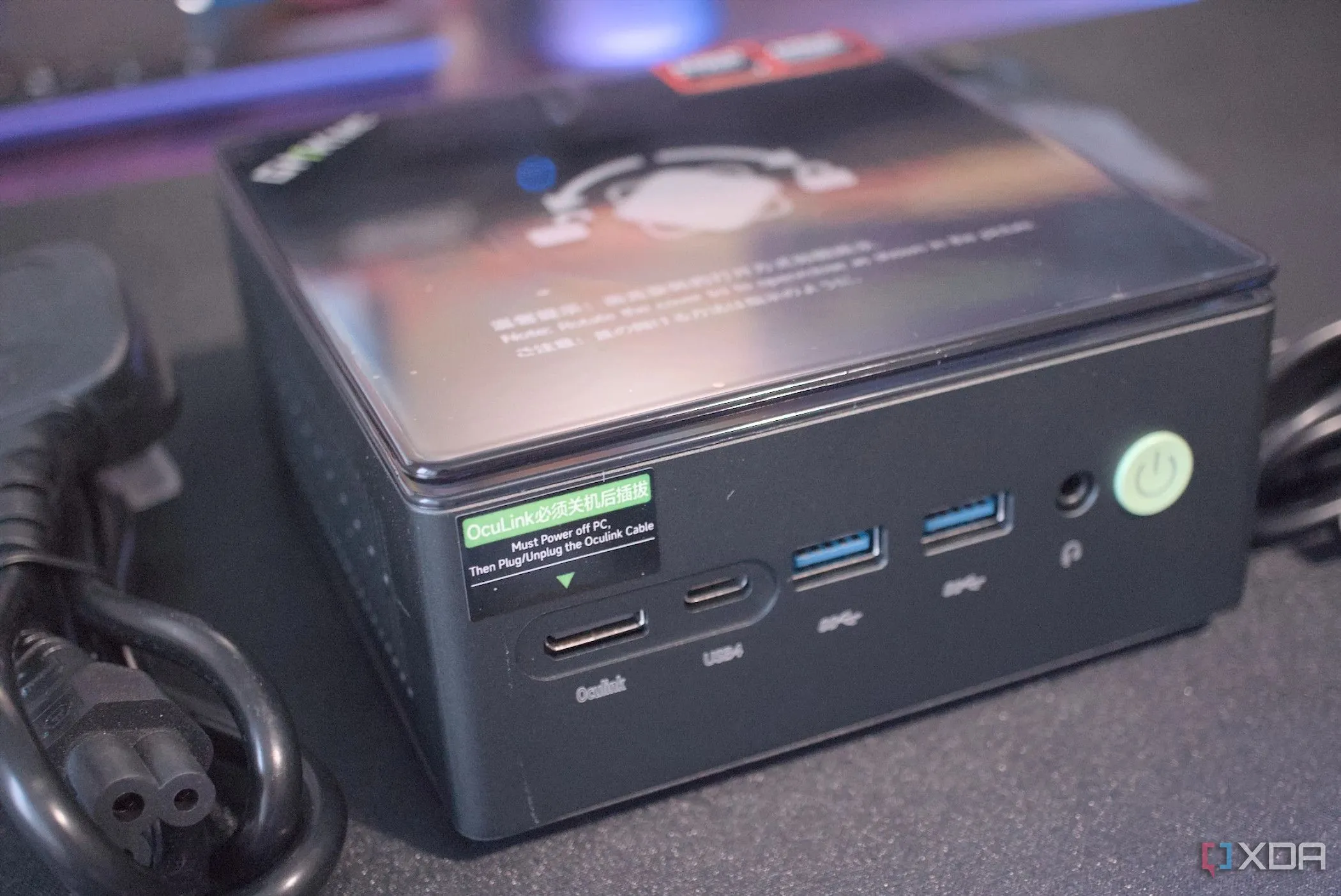 Góc nhìn cận cảnh mini PC GMKtec NucBox K8 Plus với các cổng kết nối mặt trước