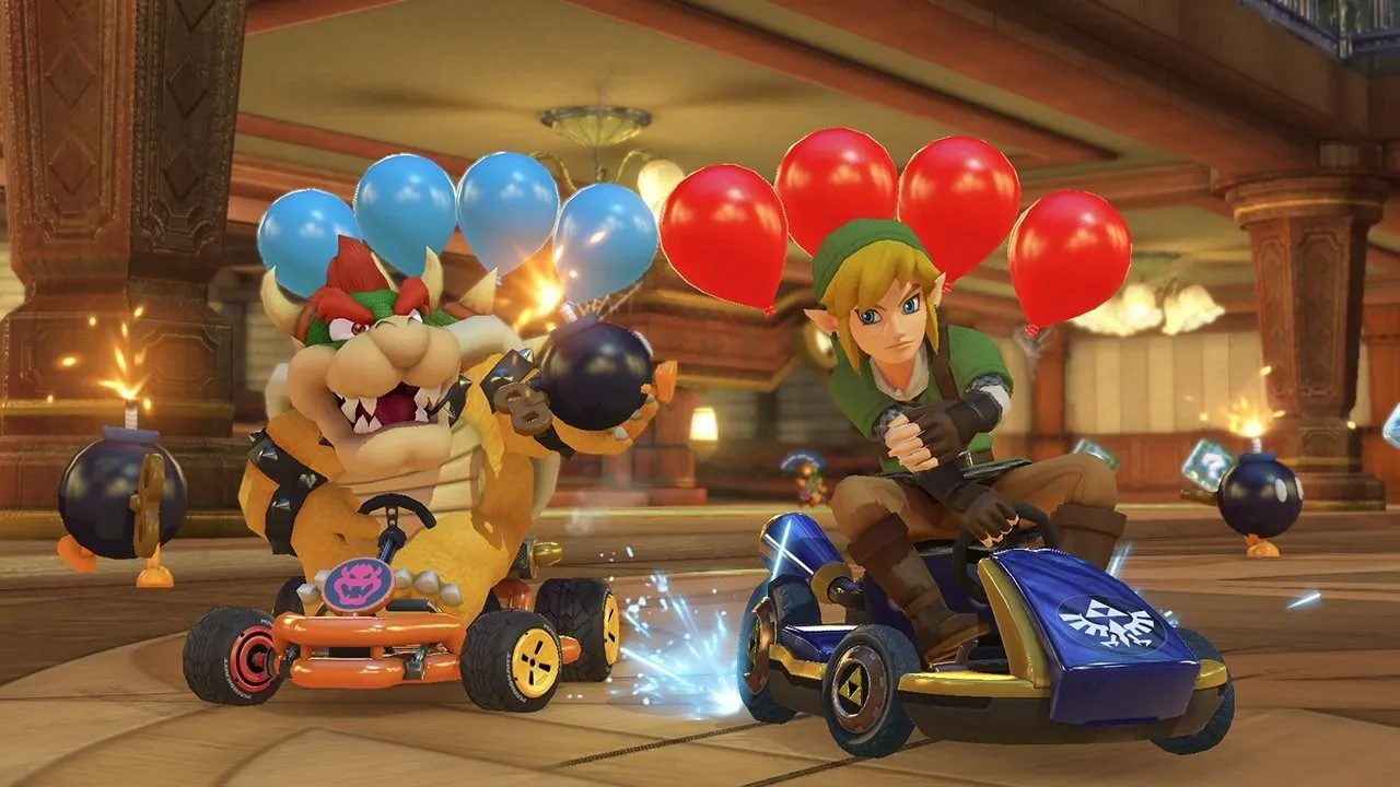 Hai nhân vật Bowser và Link trong game Mario Kart 8 Deluxe trên Nintendo Switch, minh họa cho thành công của game port từ Wii U.