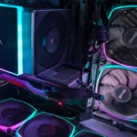 Hình ảnh một bộ PC gaming với đèn RGB nổi bật và card đồ họa AMD Radeon RX 9070 XT