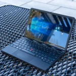 Laptop Lenovo ThinkPad X1 Fold Gen 2 với màn hình gập sắc nét