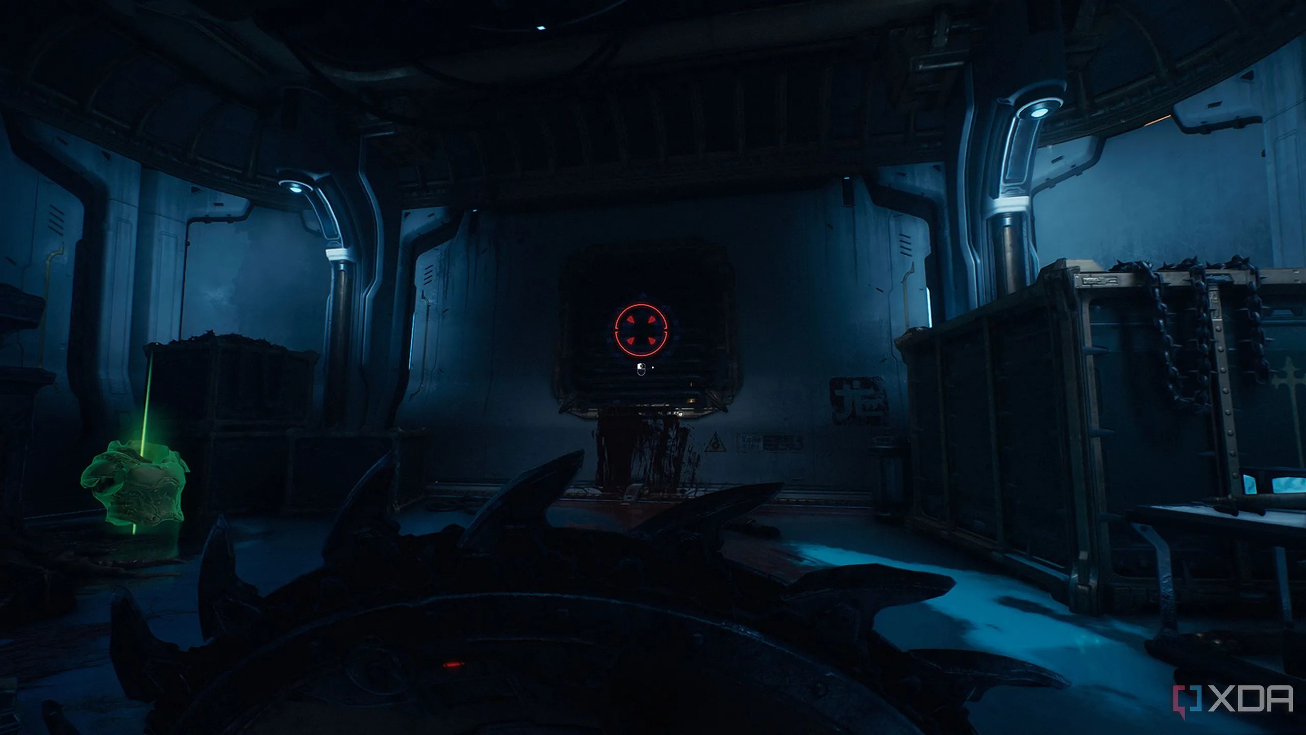 Lỗ thông hơi có thể phá vỡ bằng Shield Charge nằm bên trái hologram Atlan Mech, dẫn đến khu vực bí mật trong Doom The Dark Ages Hebeth