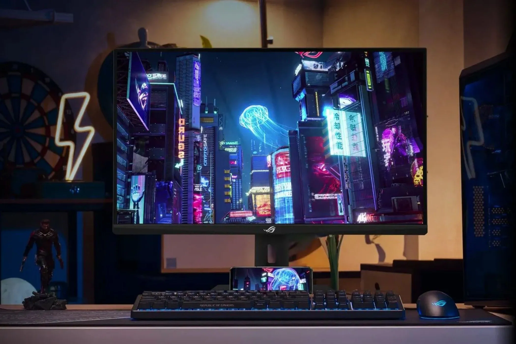 Màn hình ASUS ROG Strix XG27UCG Dual-Mode IPS trên bàn làm việc, minh họa tầm quan trọng của không gian màu rộng và độ chính xác màu cao của tấm nền IPS trong chỉnh sửa ảnh và video.
