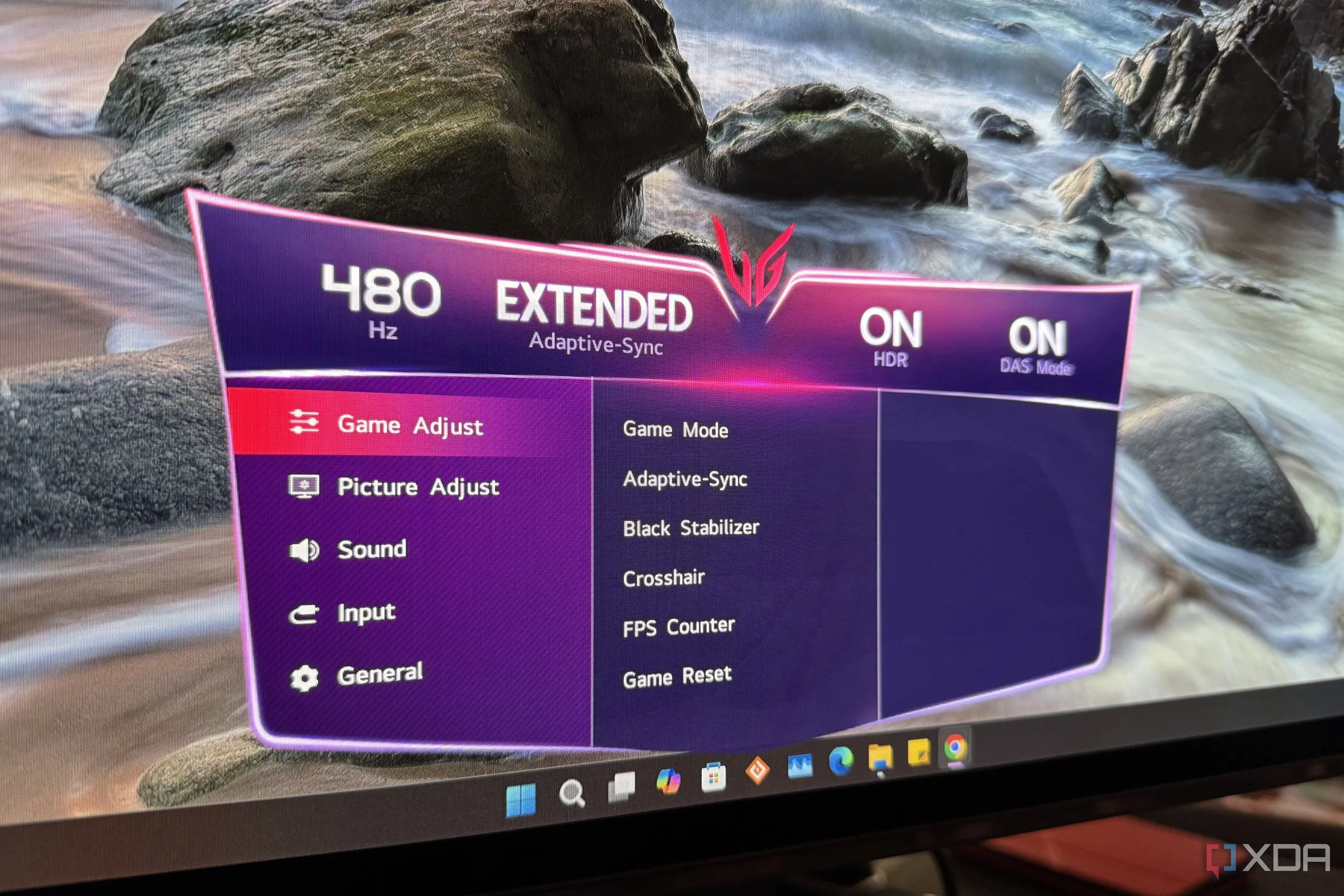 Màn hình LG OLED 480Hz hiển thị menu cài đặt OSD với tần số quét 480Hz
