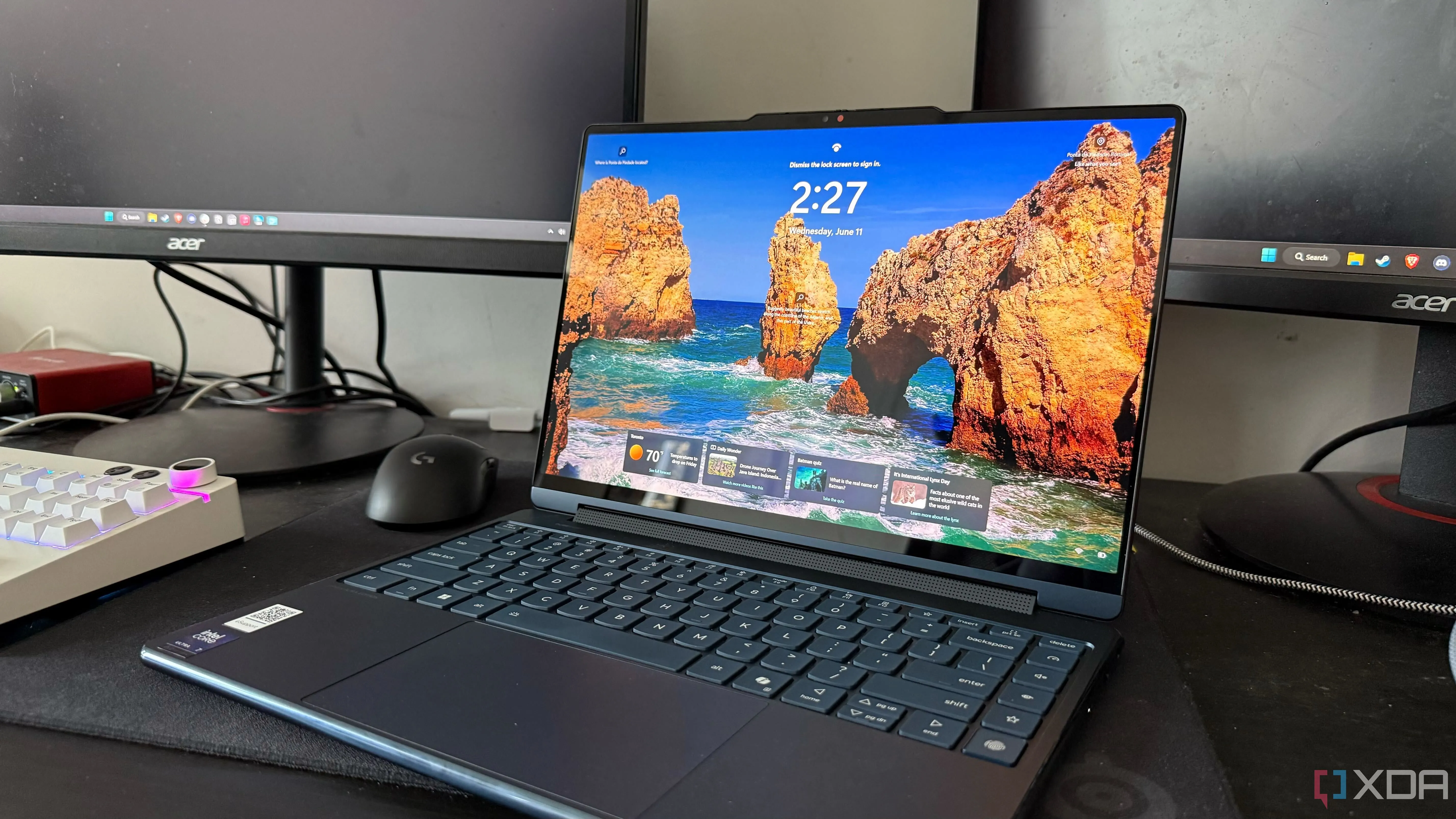 Màn hình OLED 2.8K tuyệt đẹp của Lenovo Yoga 9i (2025) với tần số quét 120Hz
