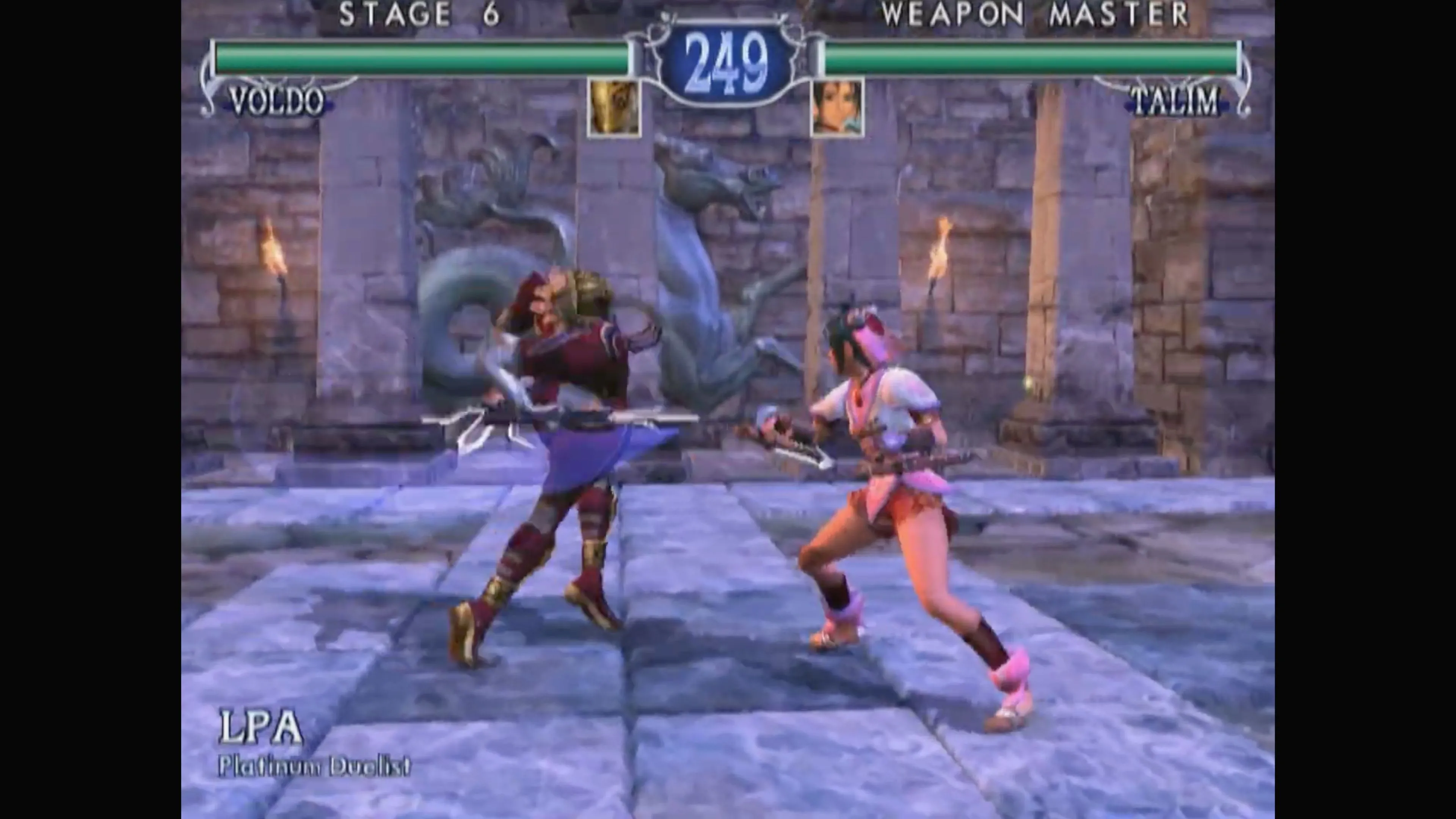 Mitsurugi đang thực hiện đòn tấn công trong SoulCalibur II
